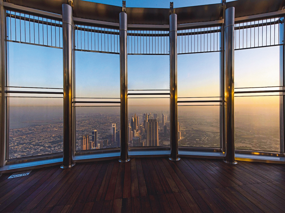 Burj Khalifa Ticket With The Roof Top Meal