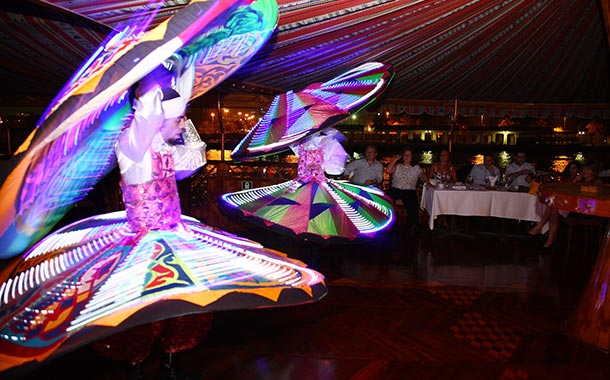 Dhow Cruise dinner Marina